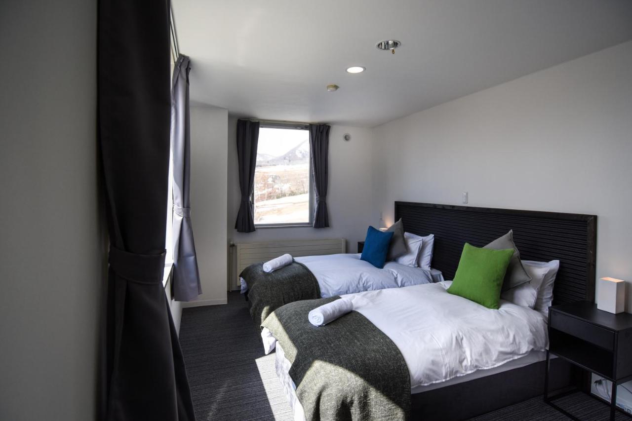 The Phat Packers Hotel 2*
